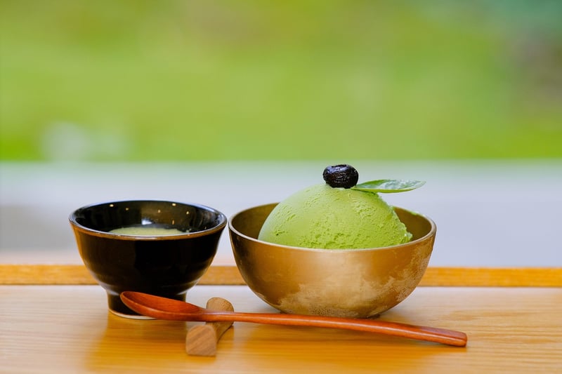 Matcha Croissant