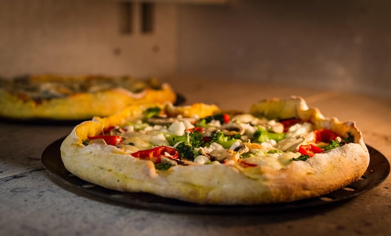 Naan Pizza